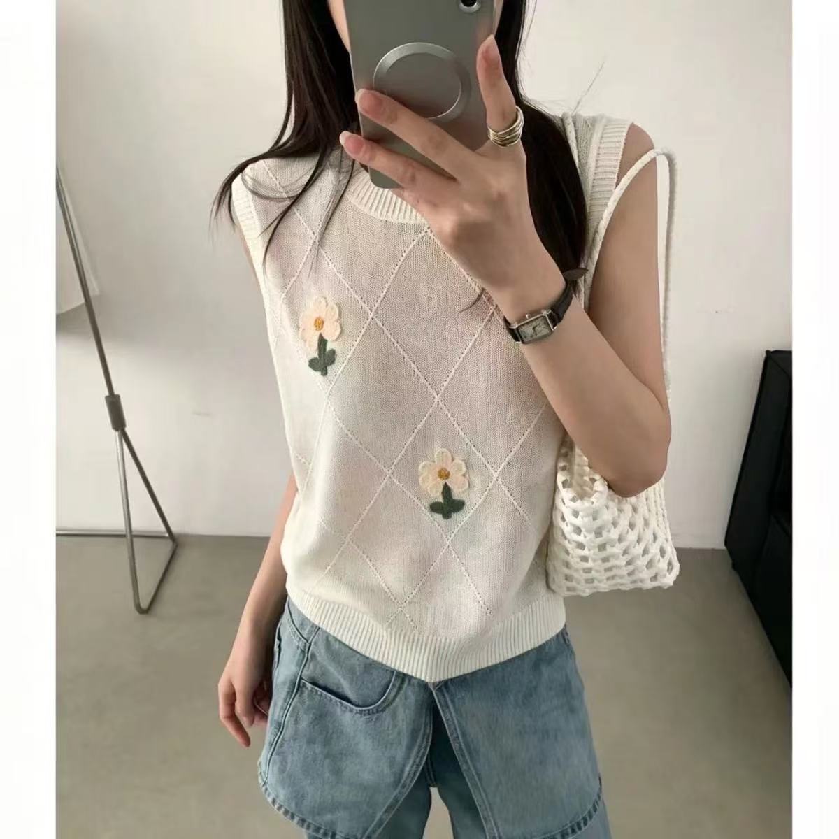 韓版甜美圓領無袖針織衫背心女夏2026薄新款花朵刺繡百搭顯瘦上衣