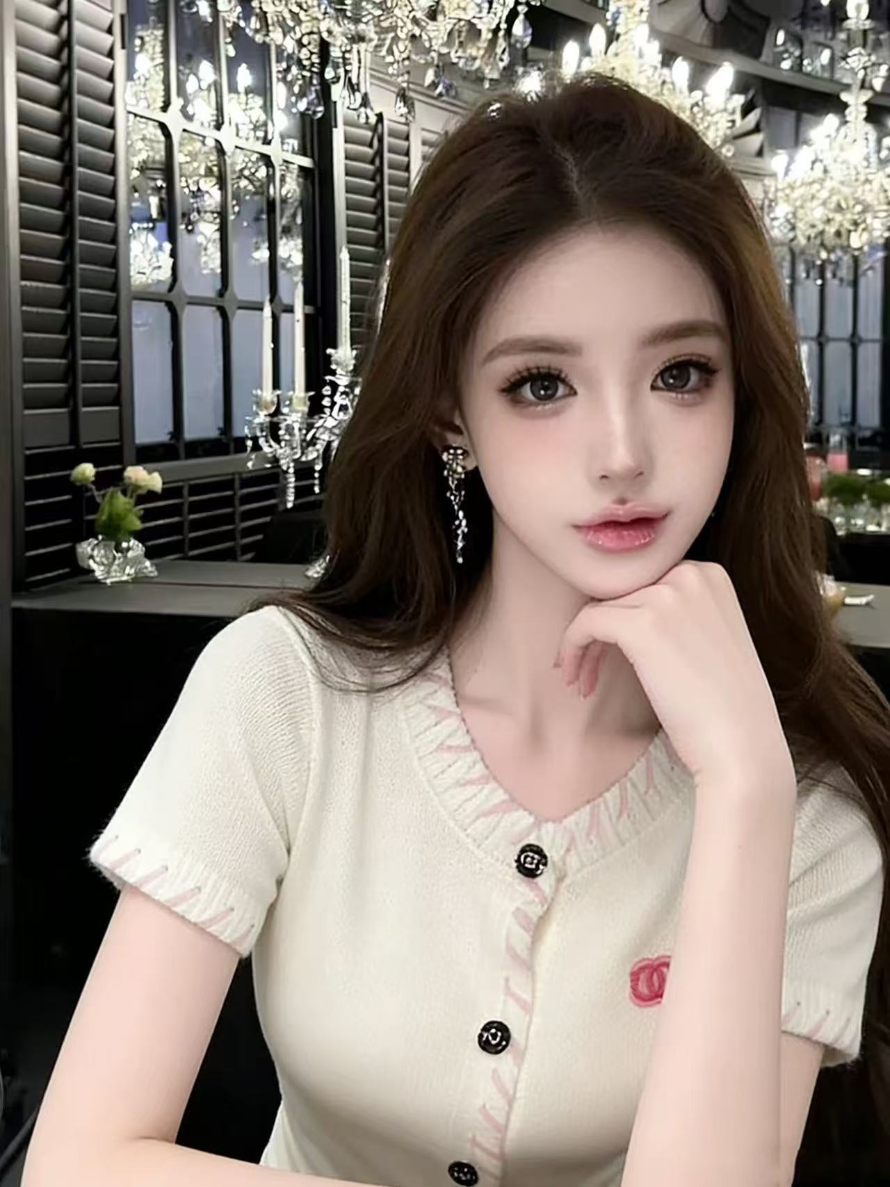 LYM STudio 小香風字母刺繡白色排扣短袖針織衫女春顯瘦疊穿上衣