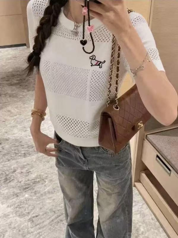 2026夏新學院風小狗刺繡鏤空針織短袖女設計感冰絲透氣顯瘦上衣