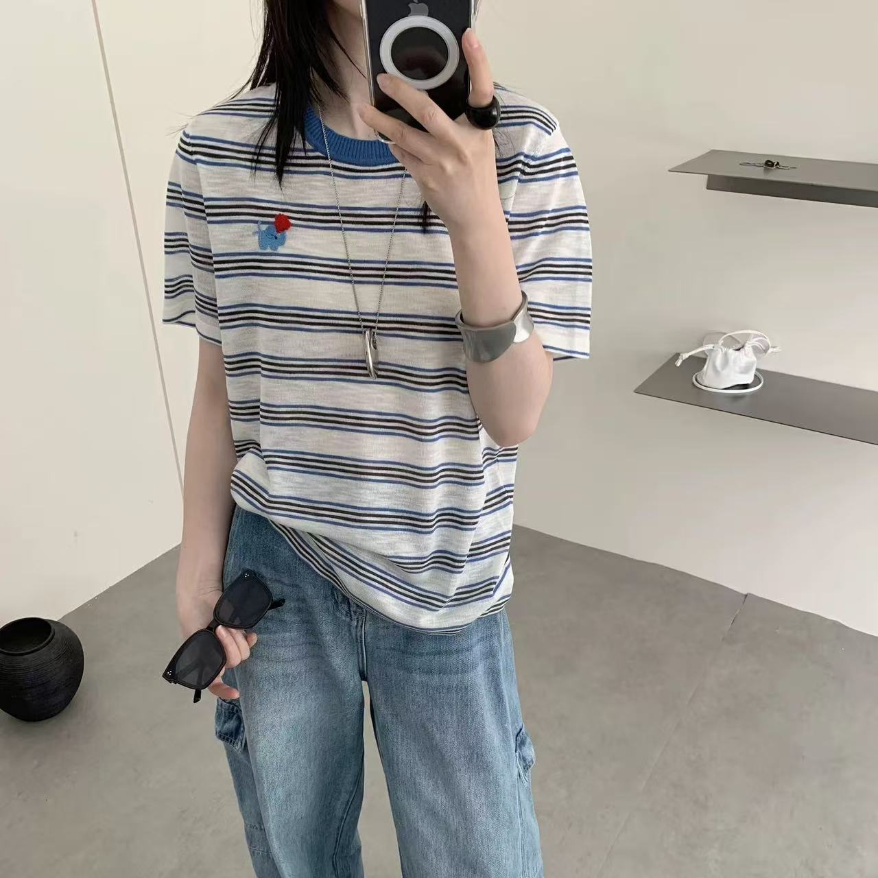 夏季新款條紋小象刺繡針織短袖女寬松時尚百搭圓領撞色上衣針織衫