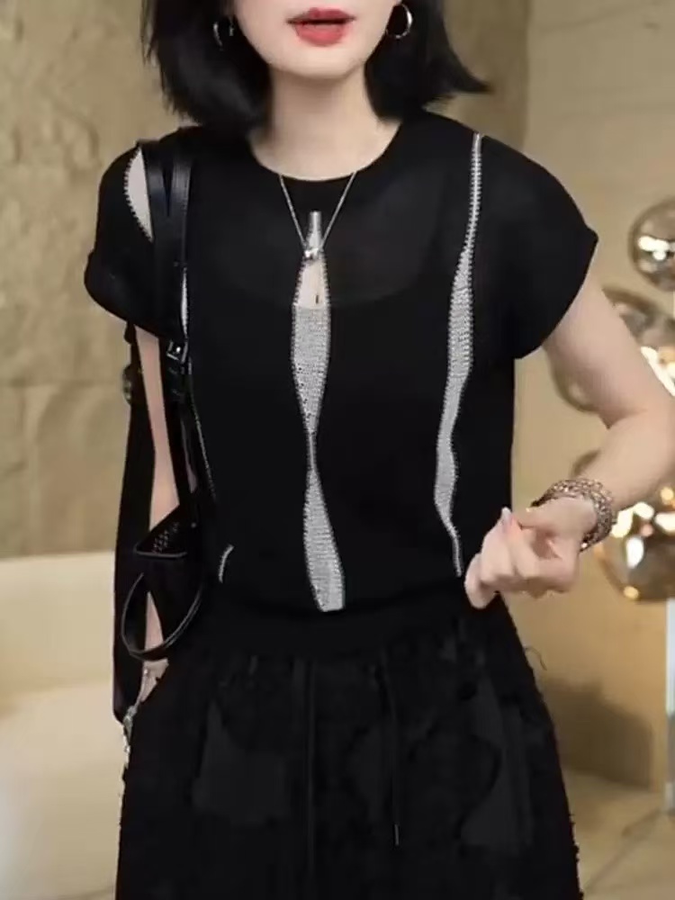 黑色氣質百搭短袖T恤2026夏季新款女士輕薄透氣圓領顯瘦針織上衣