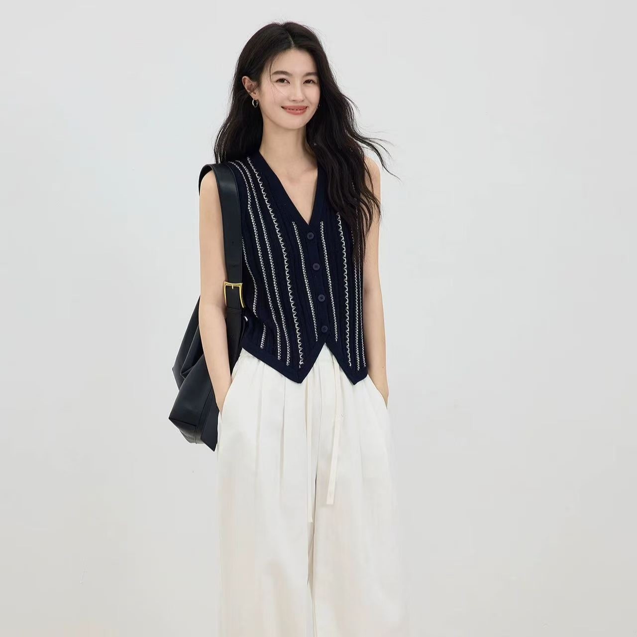 范希文·桑蠶絲混紡撞色條紋針織馬甲女2026夏季新款輕薄無袖開衫
