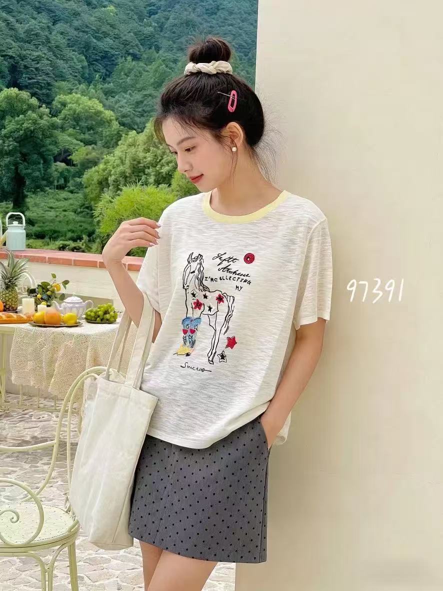 卡通刺繡小馬圓領短袖針織衫T恤女休閑寬松顯瘦洋氣上衣M97391
