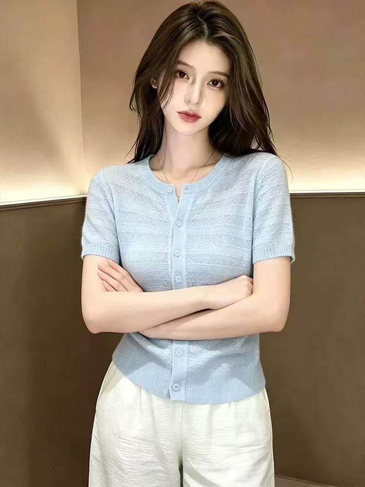 休閑風藍色圓領短款針織開衫女2026夏季新款小個子外穿別致上衣潮