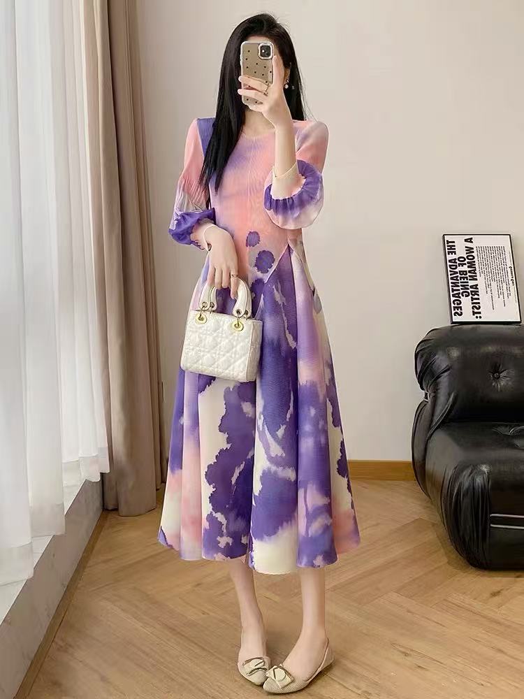 RY799# 宫廷风褶皱连衣裙2026早春新款收腰渐变色显瘦花苞法式茶歇A字裙
