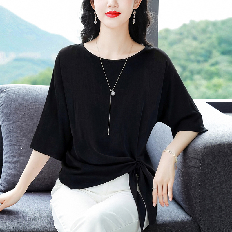 實拍2026夏季時尚百搭氣質輕奢知性風高級小眾純色設計感短袖t恤