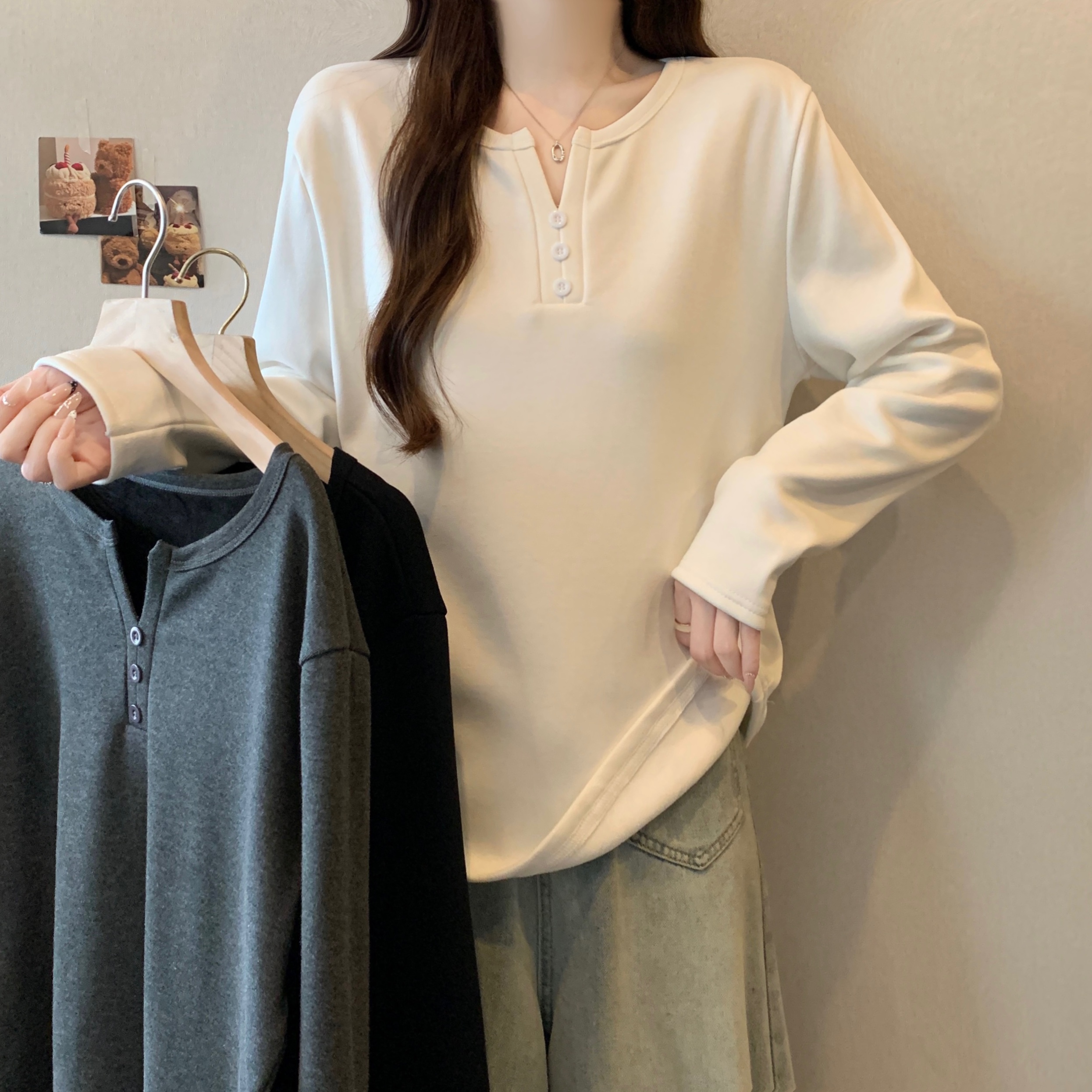 MY15796# 大码女装新款V领长袖正肩加绒加厚打底衫显瘦上衣女裝貨源服...