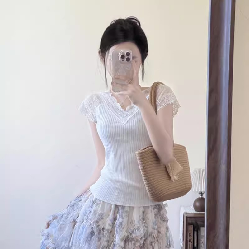 MY17360# 白色蕾丝花边v领短袖t恤冰丝针织衫女修身显瘦独特绝美上衣...