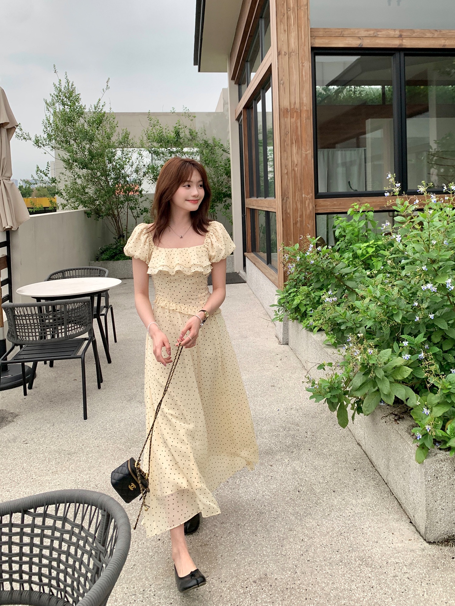 FA35278# 夏季长款裙子女气质新款设计感杏色波点短袖连衣裙 服裝批發女裝批發服飾貨源