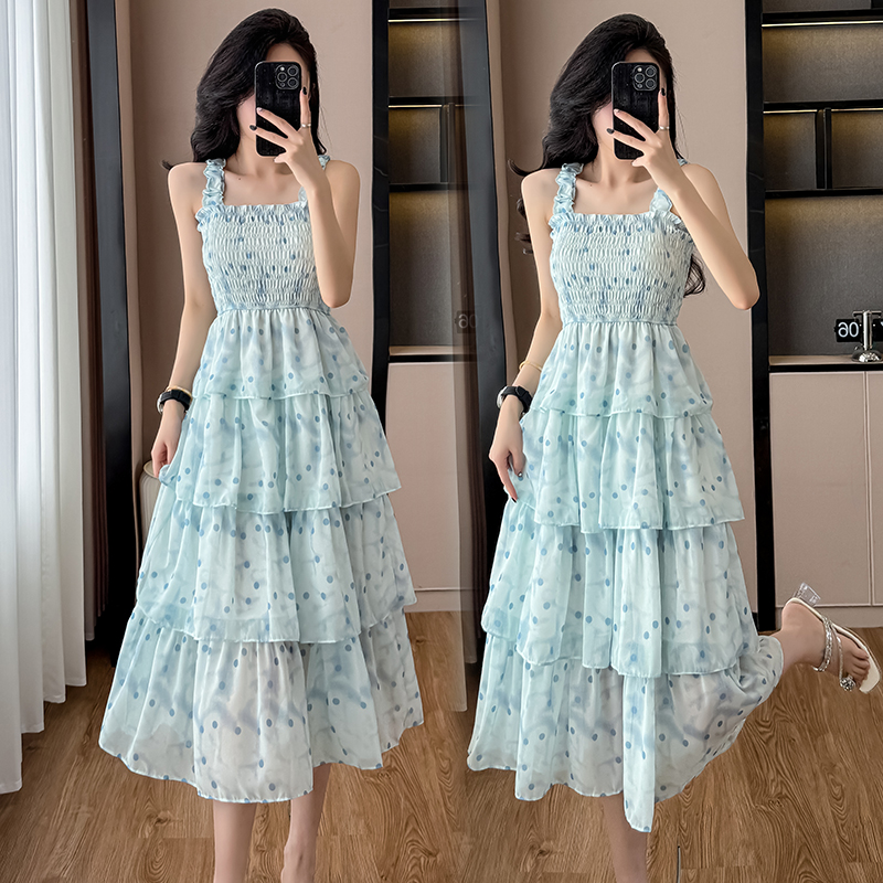 小眾設計碎花氣質絕美連衣裙女夏季新款防曬開衫蛋糕長裙子兩件套