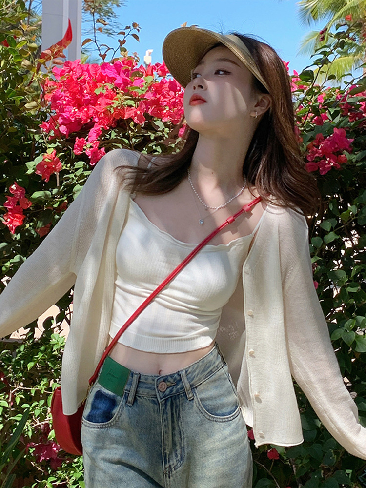 冰絲針織防曬衣女夏季薄款法式小披肩配吊帶裙子外搭坎肩空調開衫