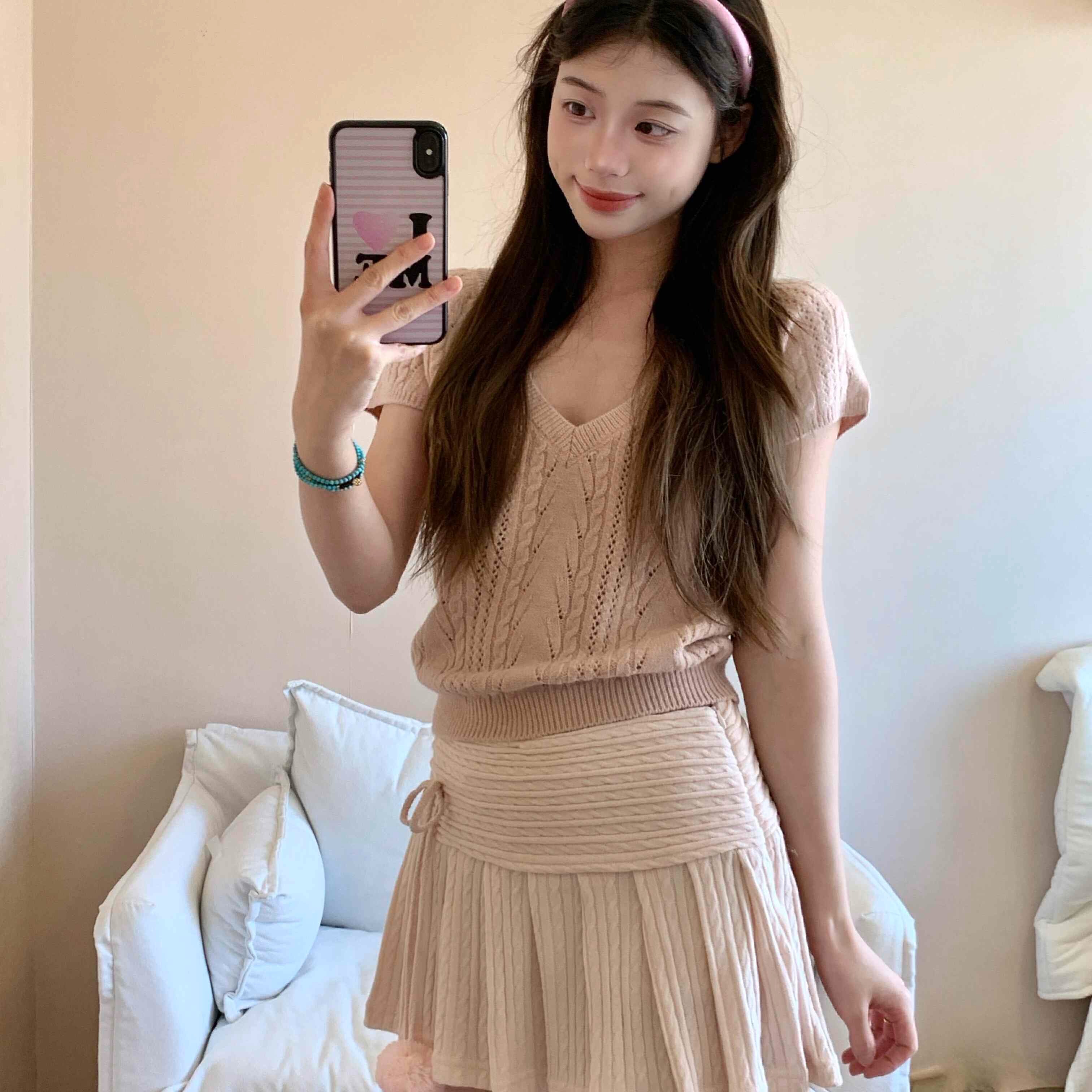 蕾絲邊絞花鏤空針織小衫毛衣女早春修身顯瘦減齡少女感短袖上衣潮