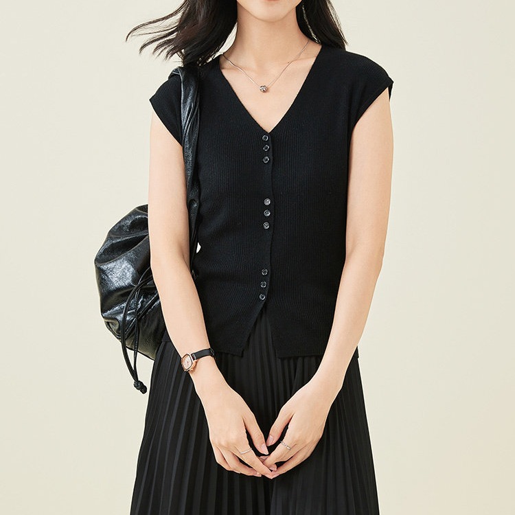 法式v領針織t恤女夏季修身顯瘦設計感氣質開衫小飛袖短袖針織上衣