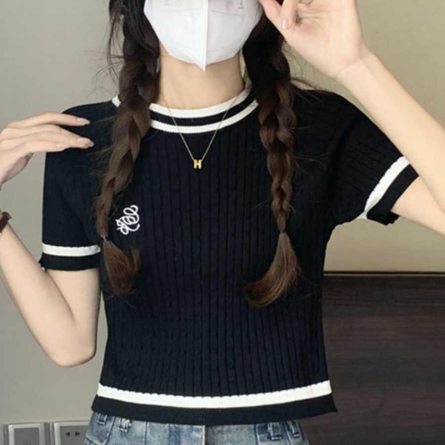 韓系V領短款針織衫女夏2026新款顯瘦百搭休閑時尚蕩領設計上衣