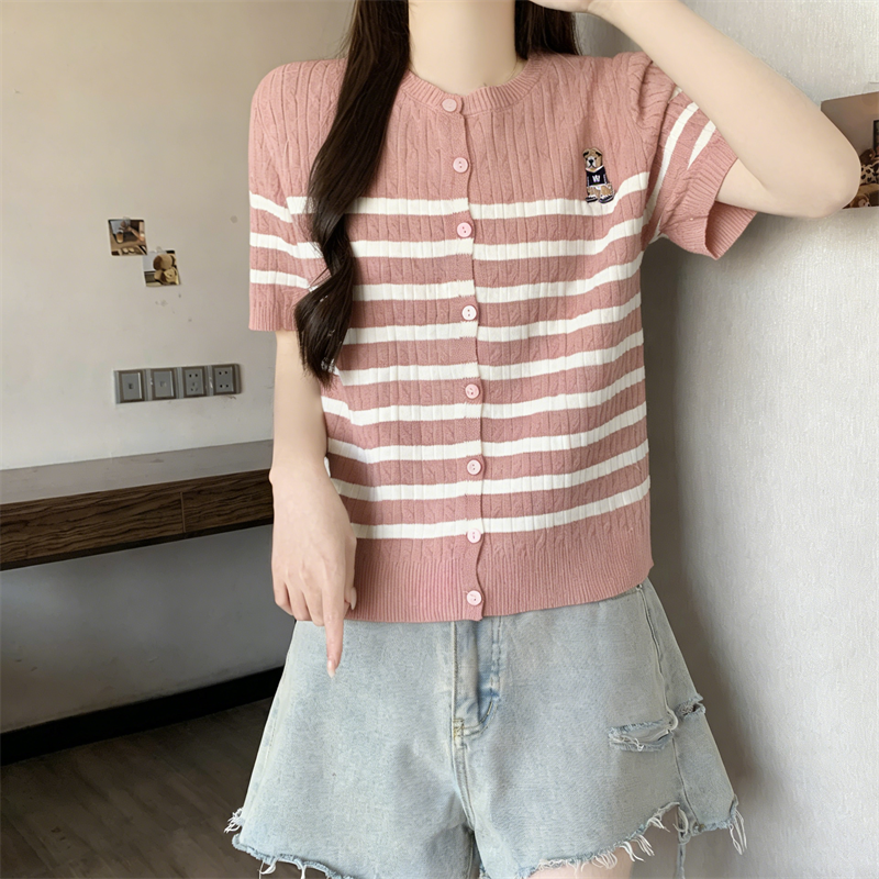 冰絲條紋短袖針織開衫女夏季胖MM設計感圓領小熊刺繡寬松上衣女