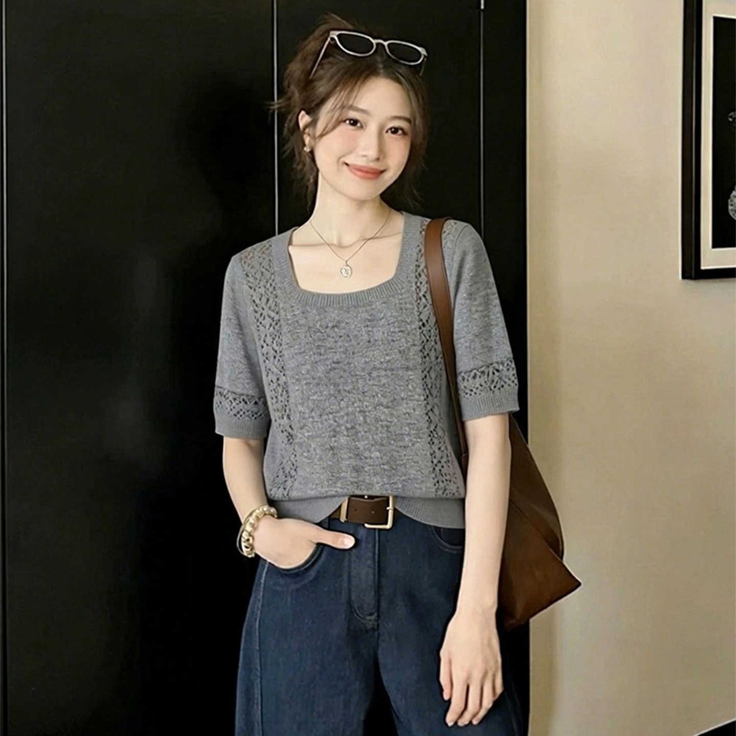 2026夏季新款法式松弛感正肩方領鏤空短袖上衣氣質絕美別致針織衫