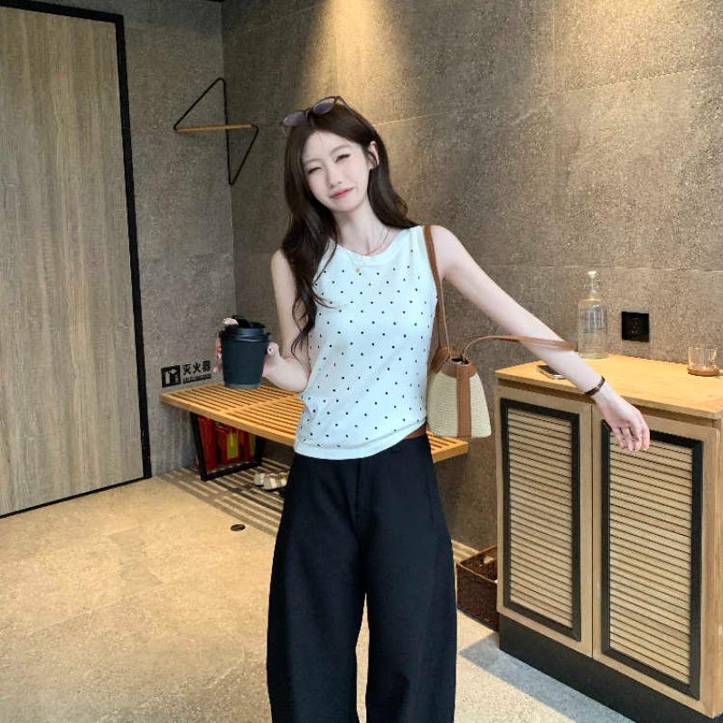 甜美可愛波點吊帶背心女夏季新款學院風小個子修身顯瘦高無袖上衣