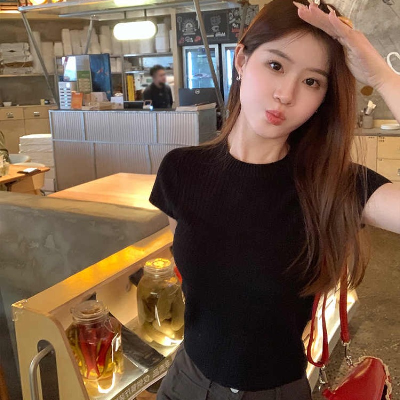 針織短袖女夏季薄款新款修身短款圓領t恤超好看上衣