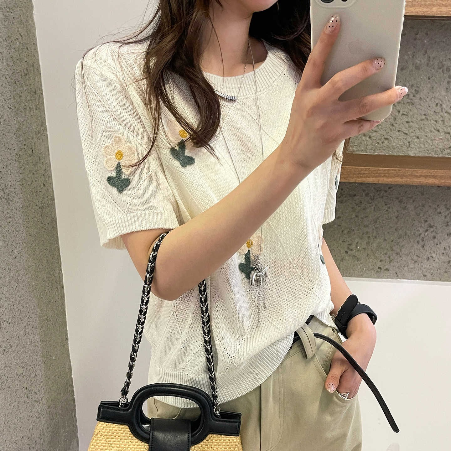 小花刺繡泡泡袖冰絲針織衫女歐洲站2026春裝新款歐貨女裝打底衫潮