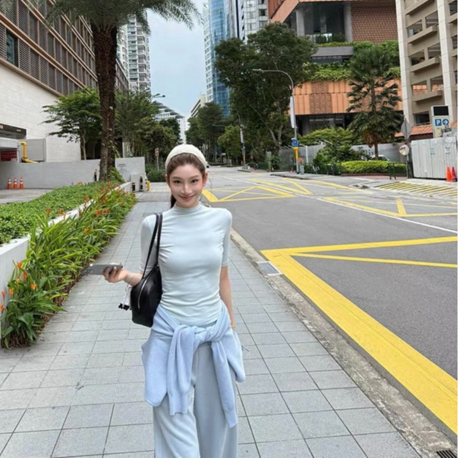 美式辣妹黑色新款修身顯瘦基礎款小圓領中袖收腰正肩T恤女上衣