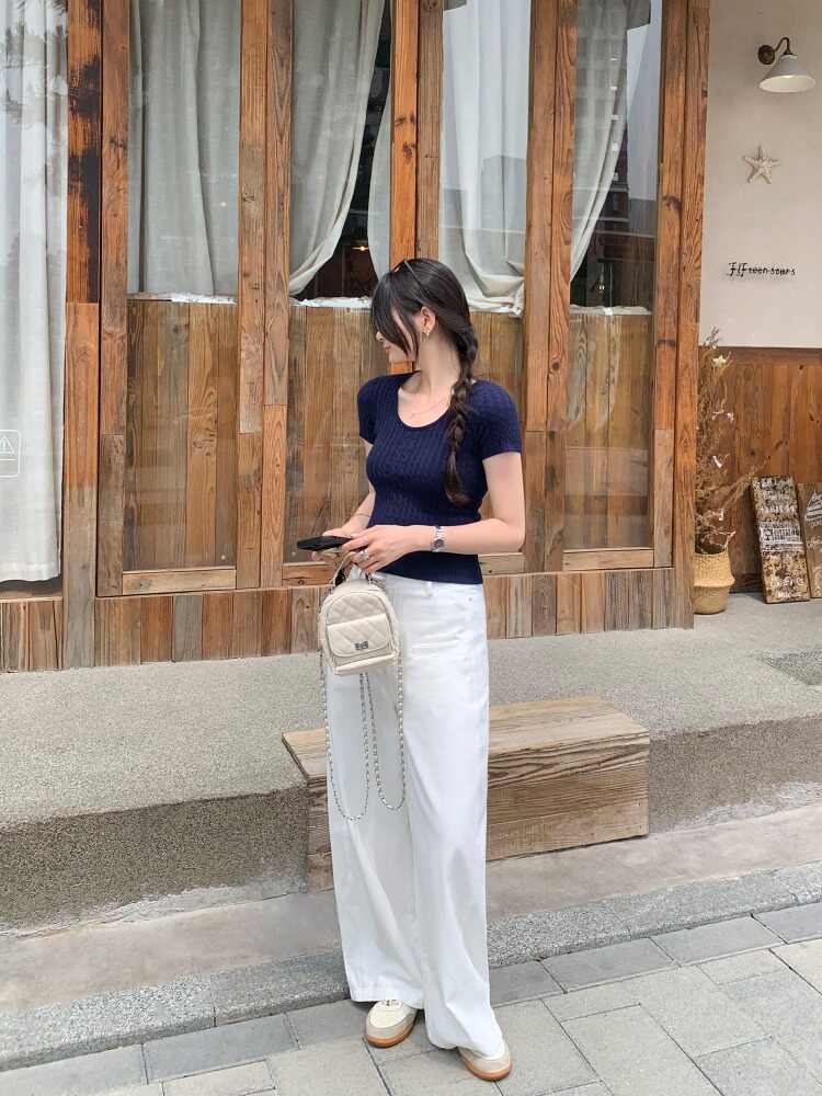 凡爾賽穿搭正肩短袖T恤女夏季新款修身絕美獨特漂亮短款上衣