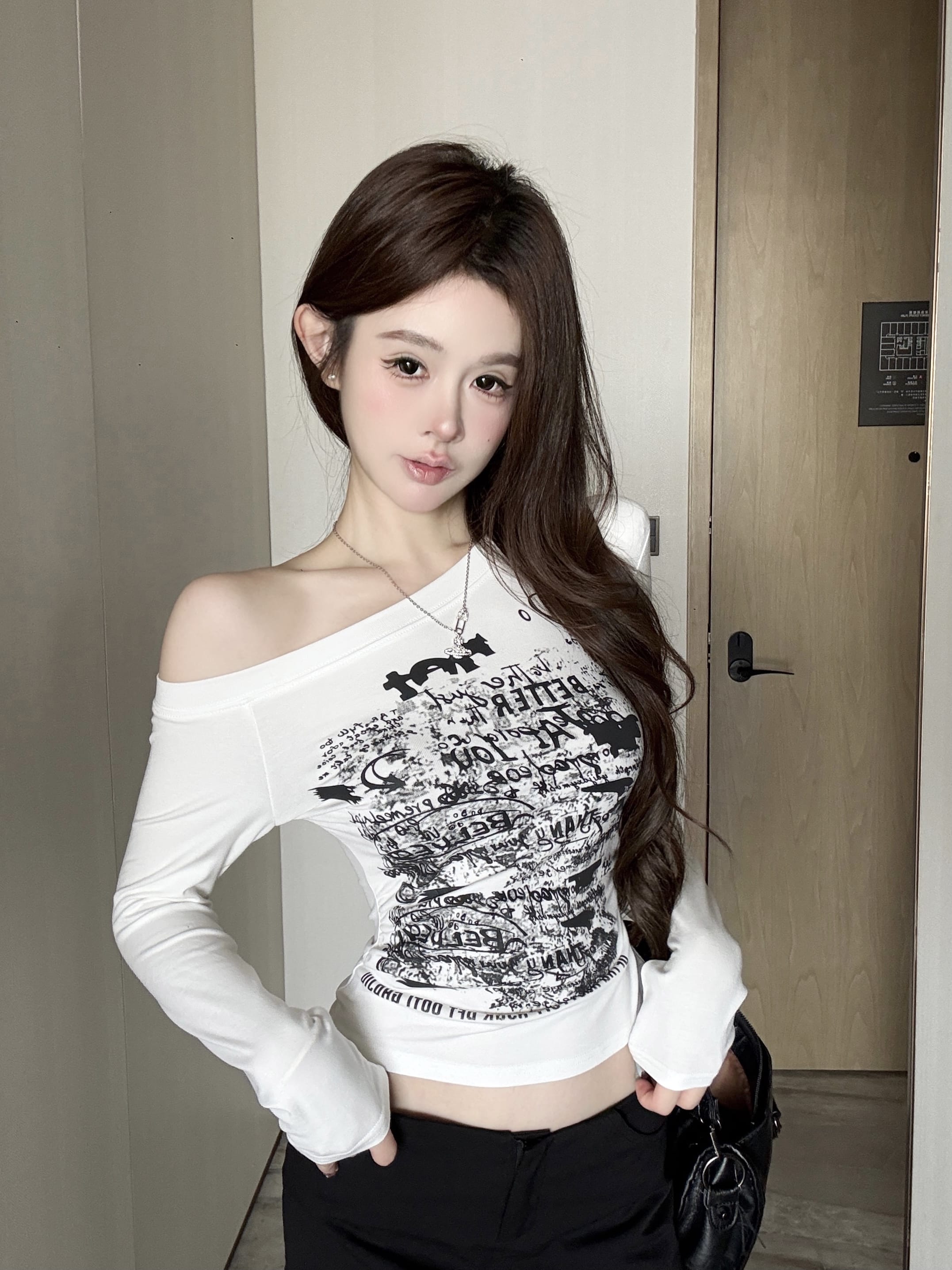 MY13203# 斜肩字母印花T恤修身显瘦百搭时尚打底衫小衫上衣女裝貨源服裝批發