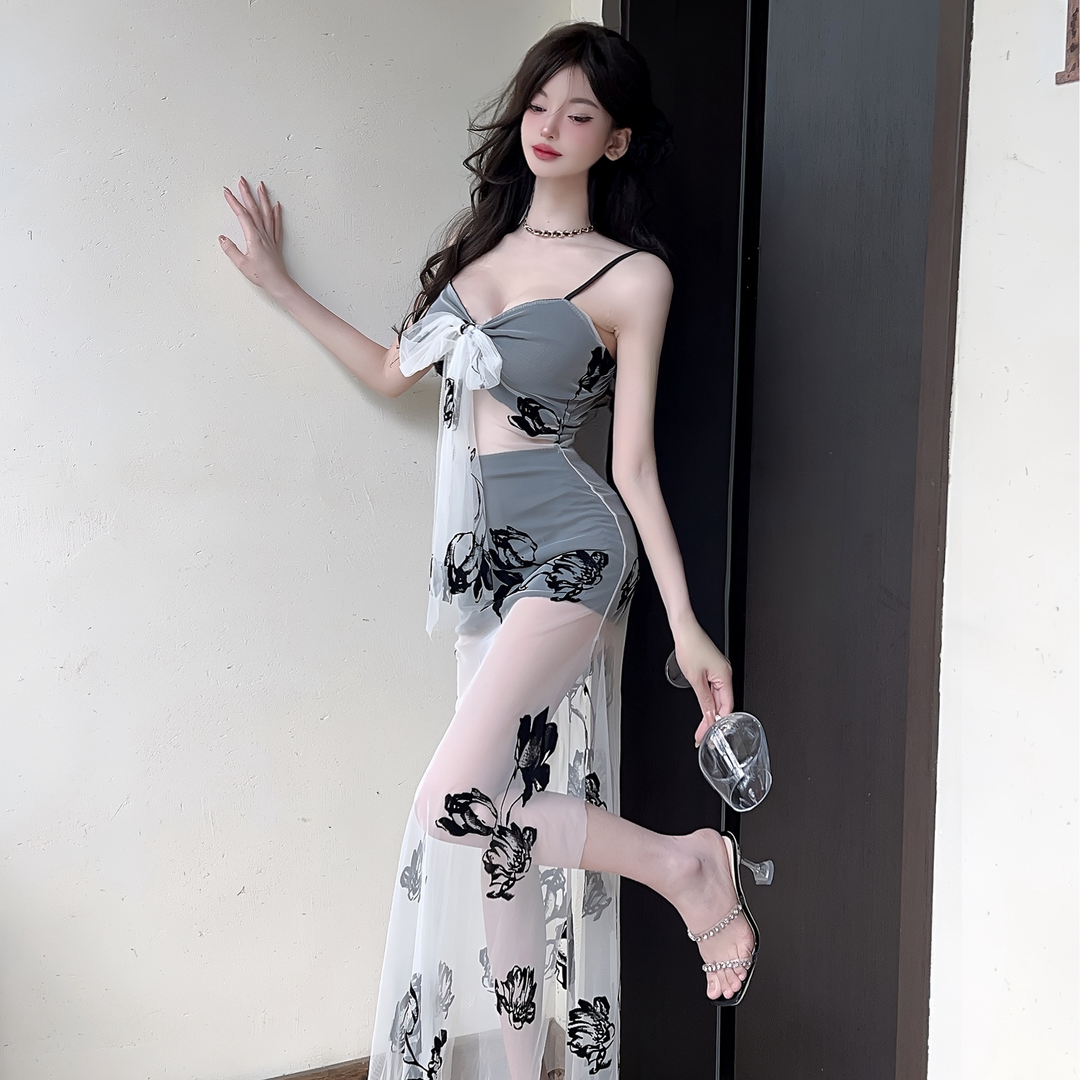 實拍控2性感網紗提花長款鏤空吊帶打底連衣裙