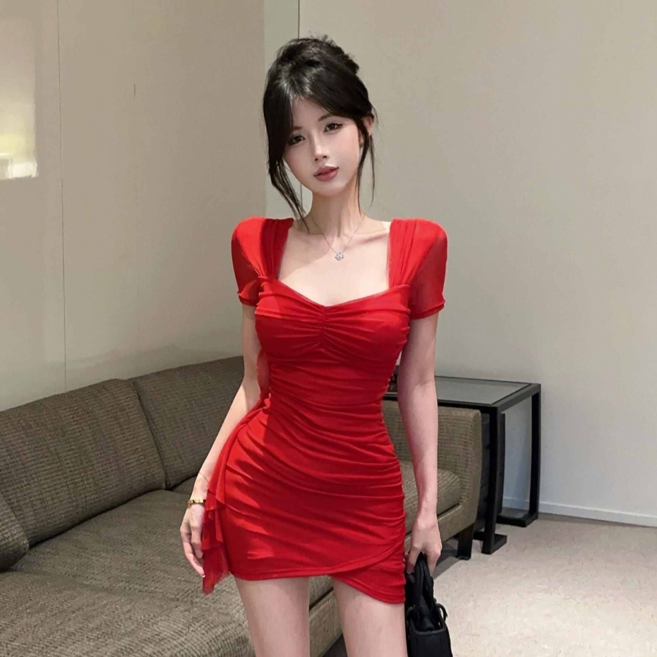 實拍控2性感低胸方領網紗短款流蘇包臀打底連衣裙