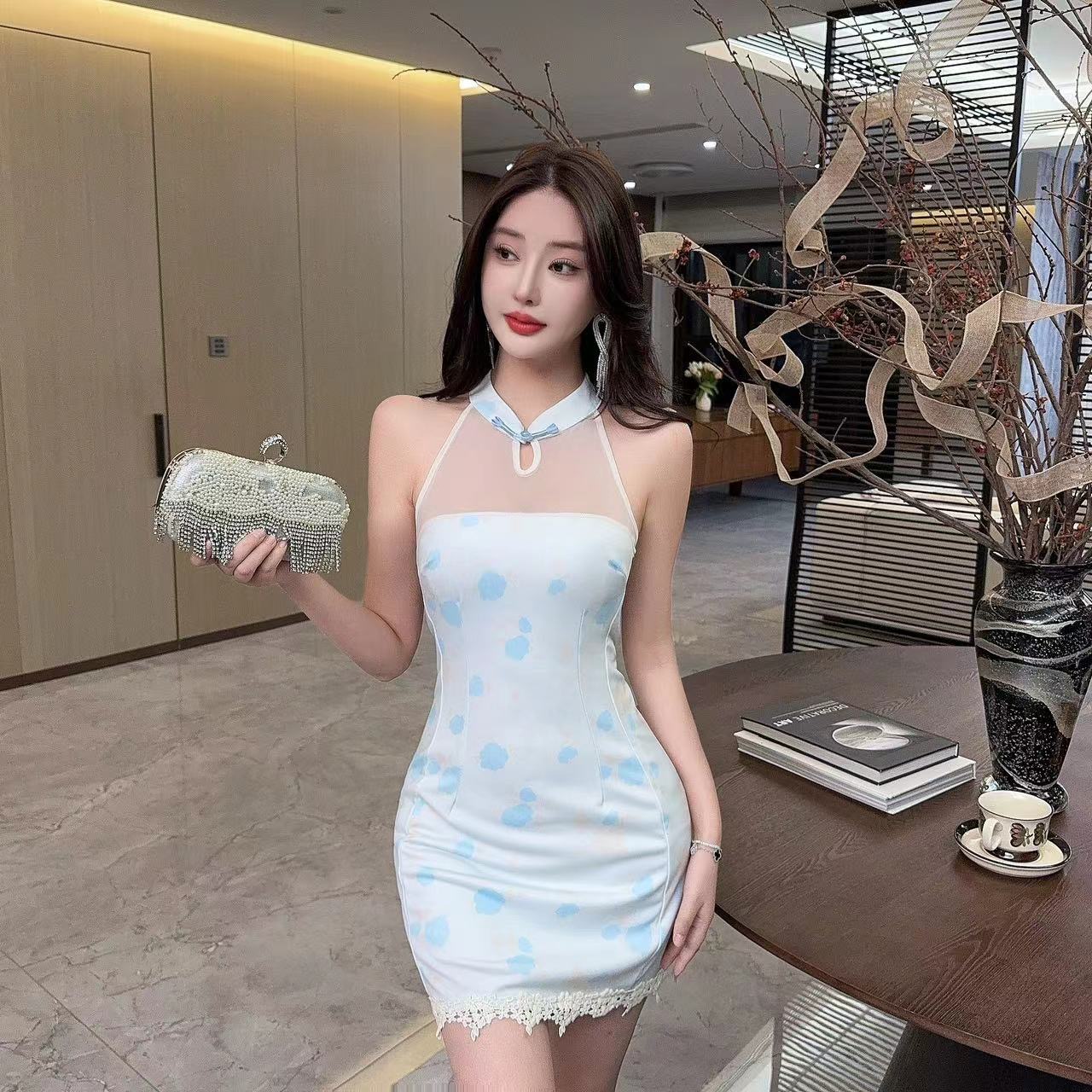 實拍性感繡花網紗拼接露肩連衣裙