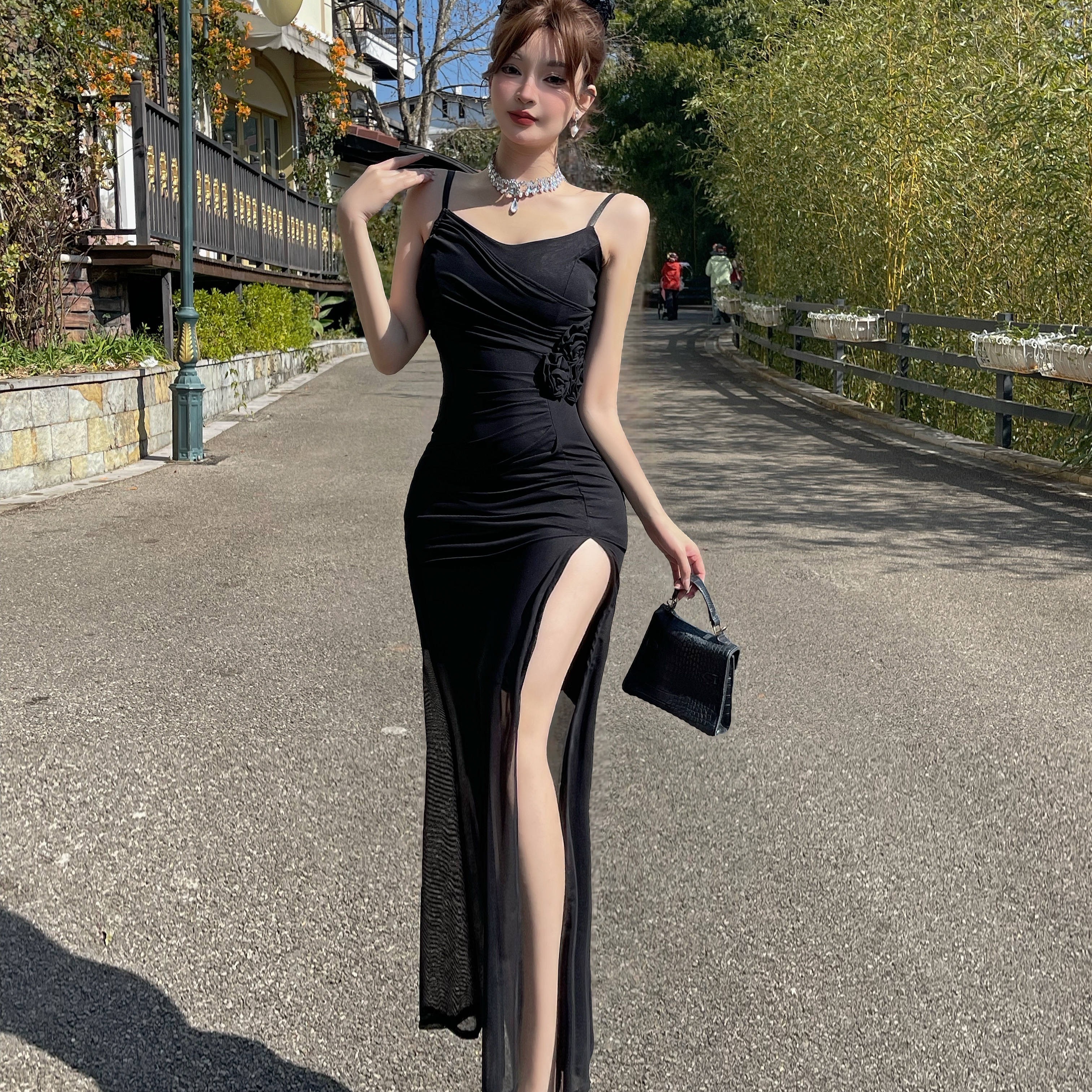 實拍長款網紗花朵拼接高開叉吊帶連衣裙