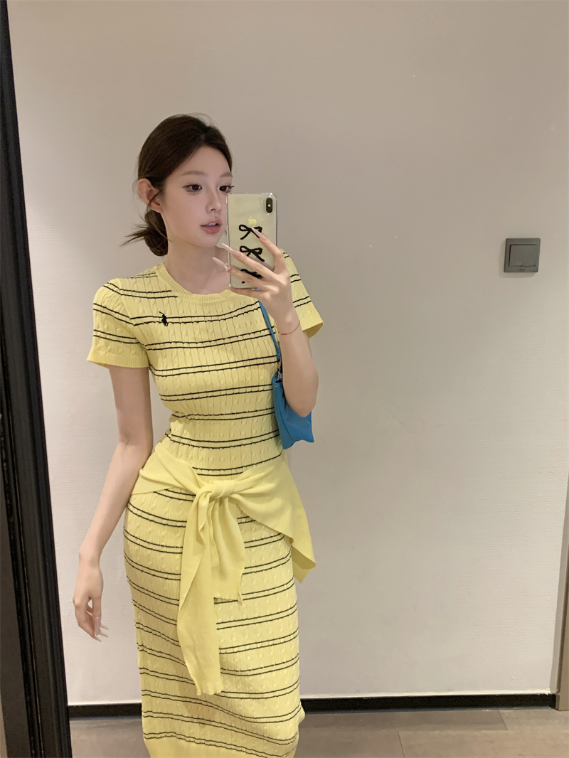 纯欲性感针织连衣裙女修身显瘦条纹中长款包臀披肩套装 服裝批發女裝批發服飾貨源