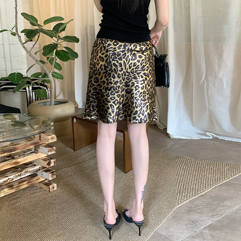 實拍美式復古豹紋半身裙女2026夏季新款高級感顯瘦包臀A字中裙