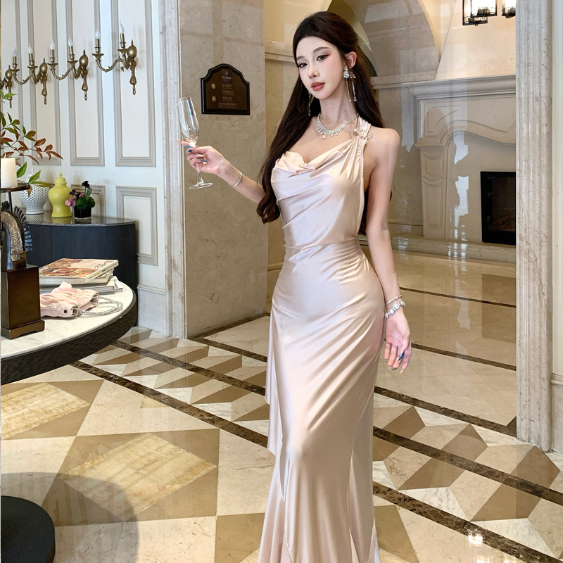 微光薔薇 設計感大露背褶皺連衣裙緞面party小禮服