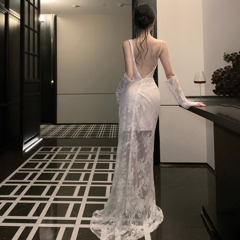 西太后輕婚紗復古蕾絲森系吊帶新娘晨袍女訂婚宴會禮服魚尾出門紗