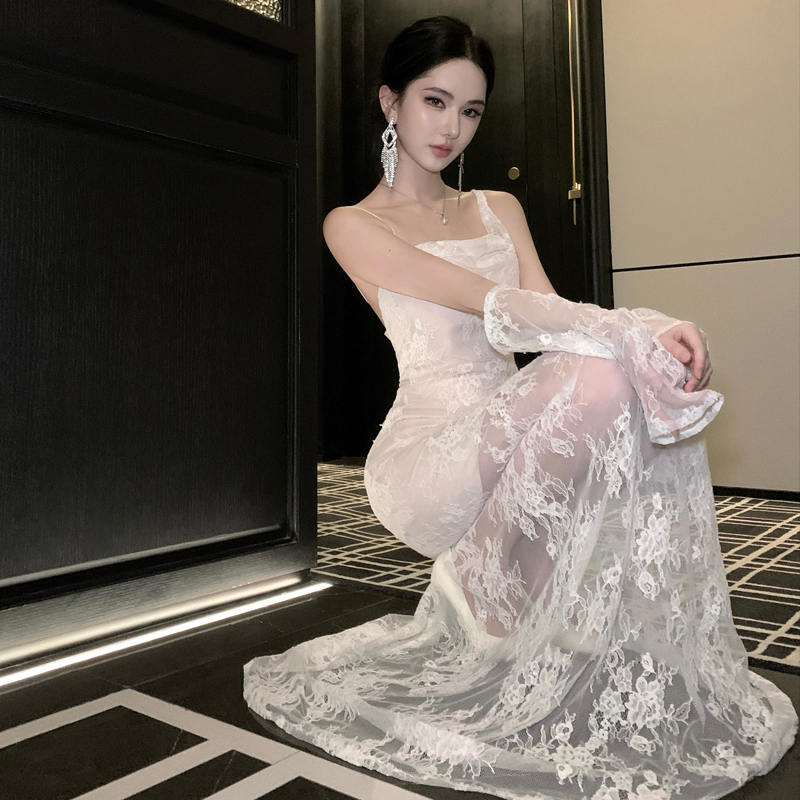 西太后輕婚紗復古蕾絲森系吊帶新娘晨袍女訂婚宴會禮服魚尾出門紗