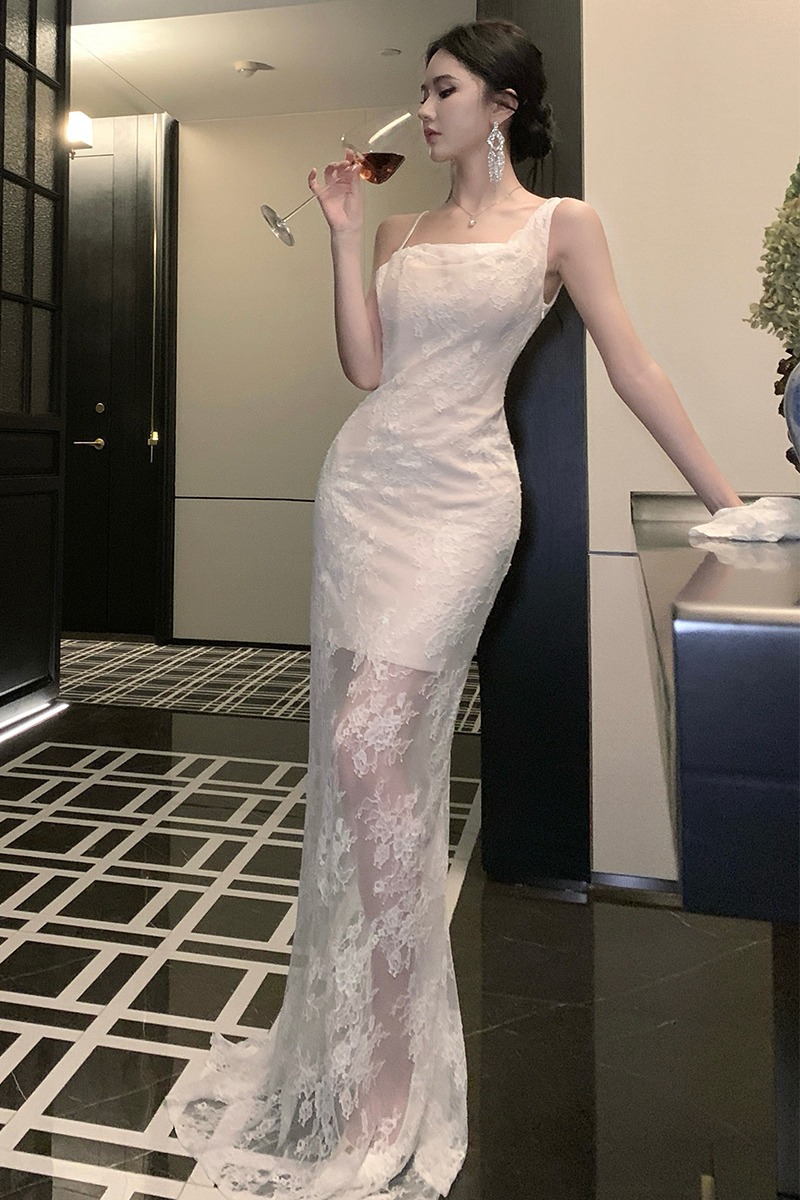 西太后輕婚紗復古蕾絲森系吊帶新娘晨袍女訂婚宴會禮服魚尾出門紗