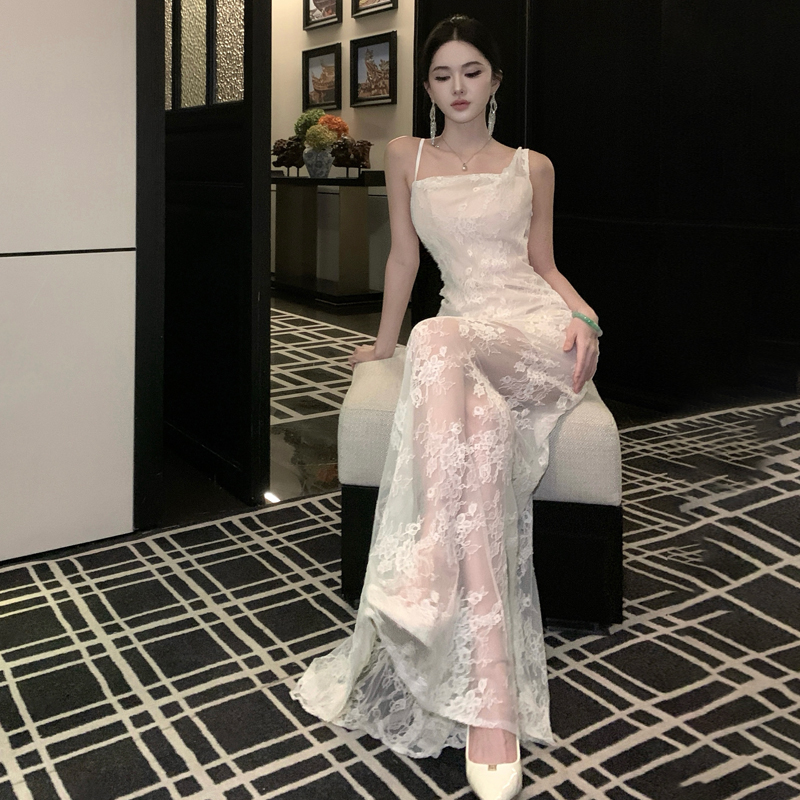 西太后輕婚紗復古蕾絲森系吊帶新娘晨袍女訂婚宴會禮服魚尾出門紗