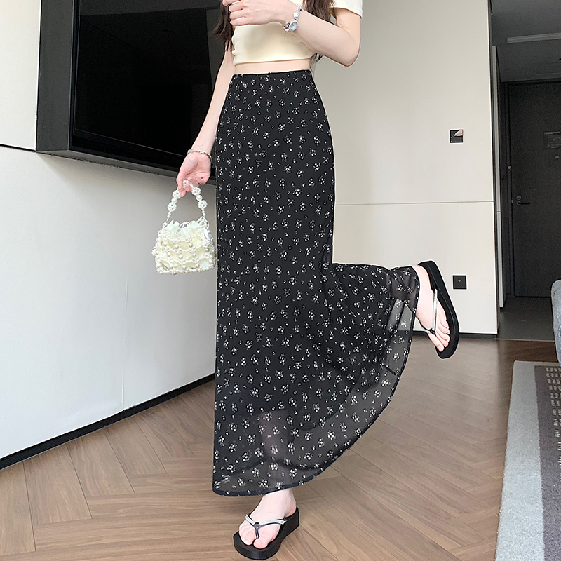 實拍紅色碎花半身裙女2026夏高腰氣質a字裙子木耳邊巨好看中長裙