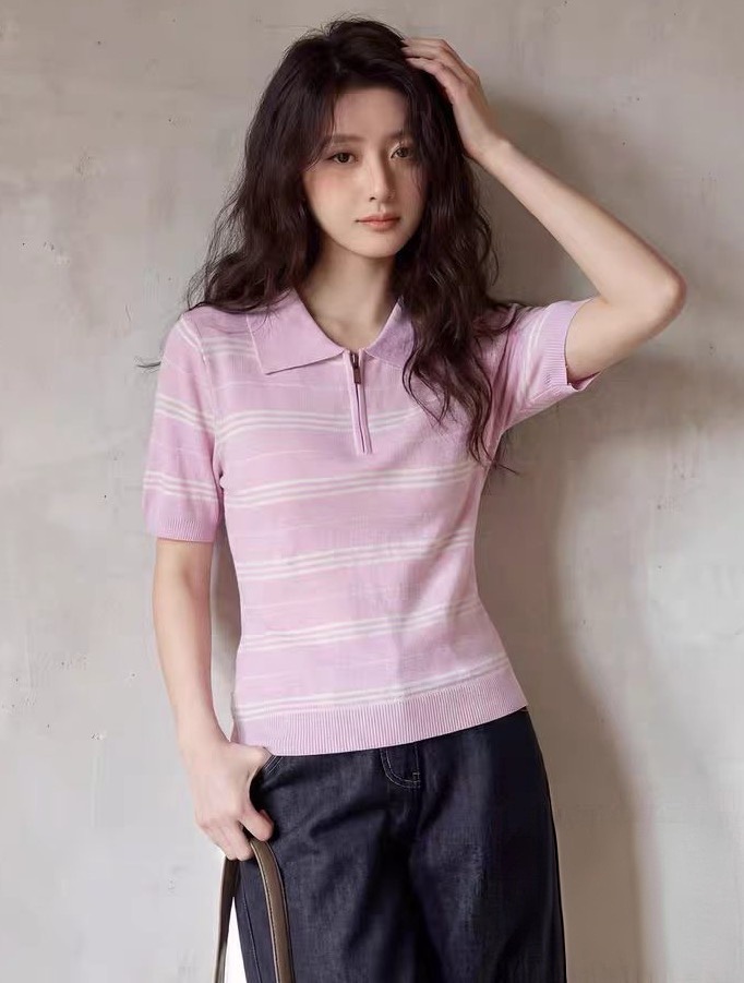 獨特超好看短袖上衣女2026夏小眾設計感修身條紋恤領針織衫