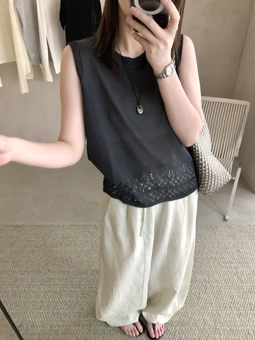 韓系2026夏季圓領無袖下擺鏤空寬松疊穿氣質時尚亞麻女針織上衣