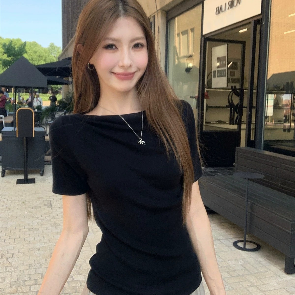 巨好看的純欲蕩領修身針織短袖t恤女夏季輕奢高級感冰絲顯瘦上衣