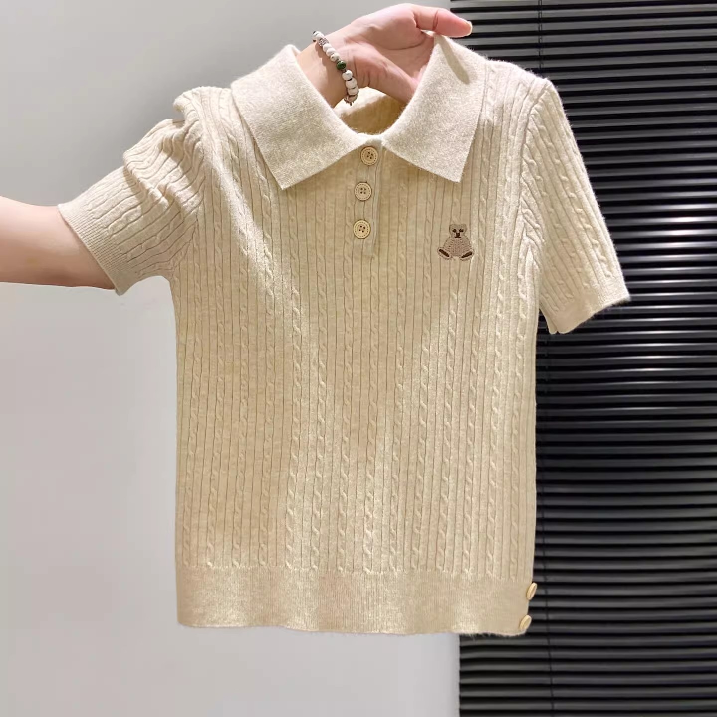 卡通刺繡翻領針織衫短袖女夏2026新款爆款修身顯瘦學院風短款上衣
