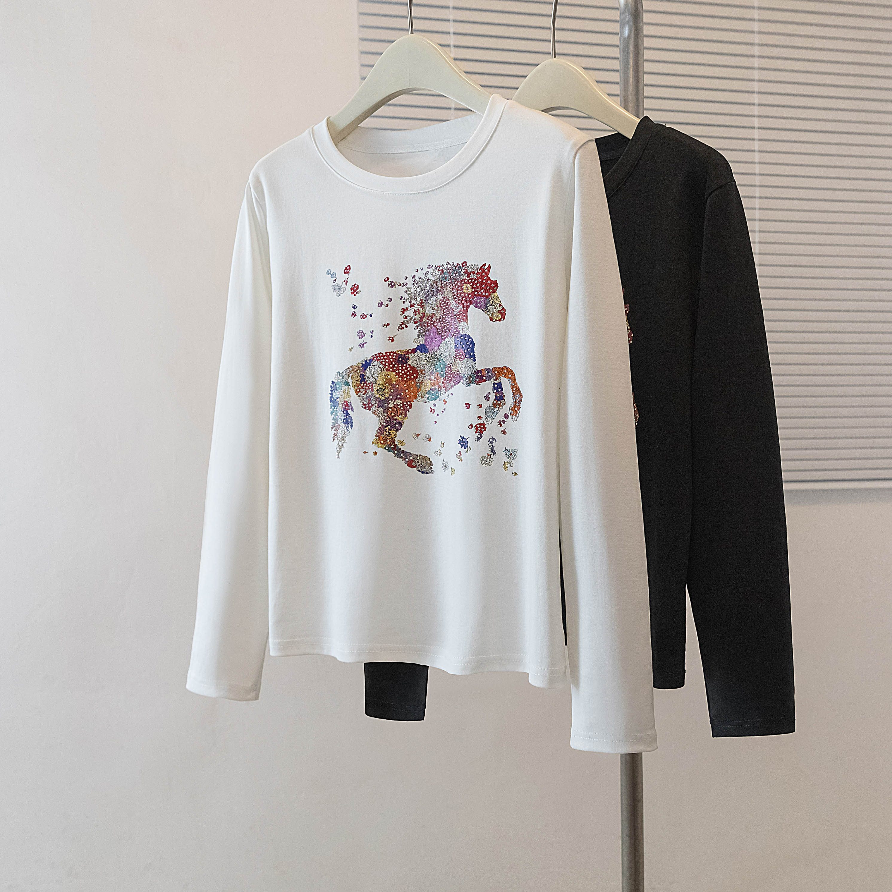 RY70092# 实拍大码圆领长袖T恤女2026年春季新款马年限定修身显瘦...