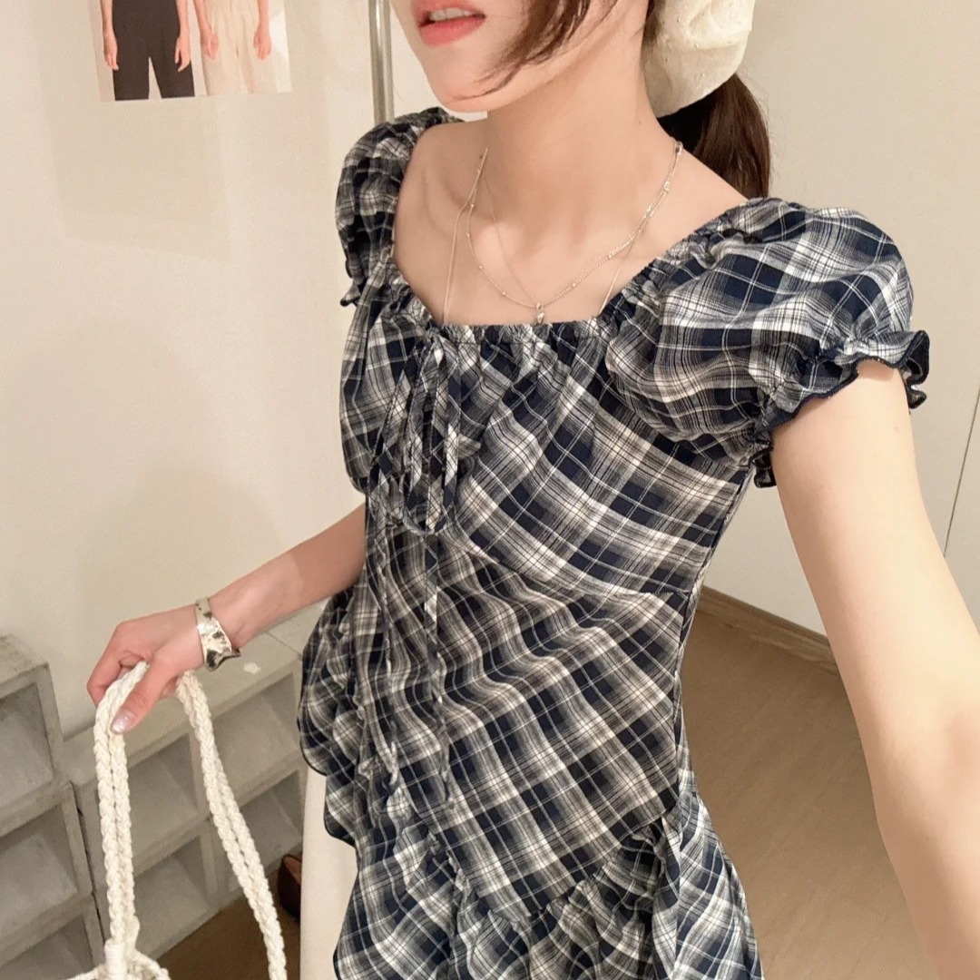 法式復古方領格紋襯衫女夏季新款短袖小衫大碼顯瘦不規則上衣