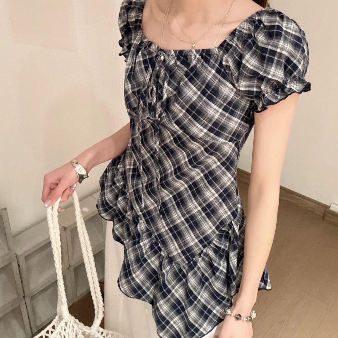 法式復古方領格紋襯衫女夏季新款短袖小衫大碼顯瘦不規則上衣