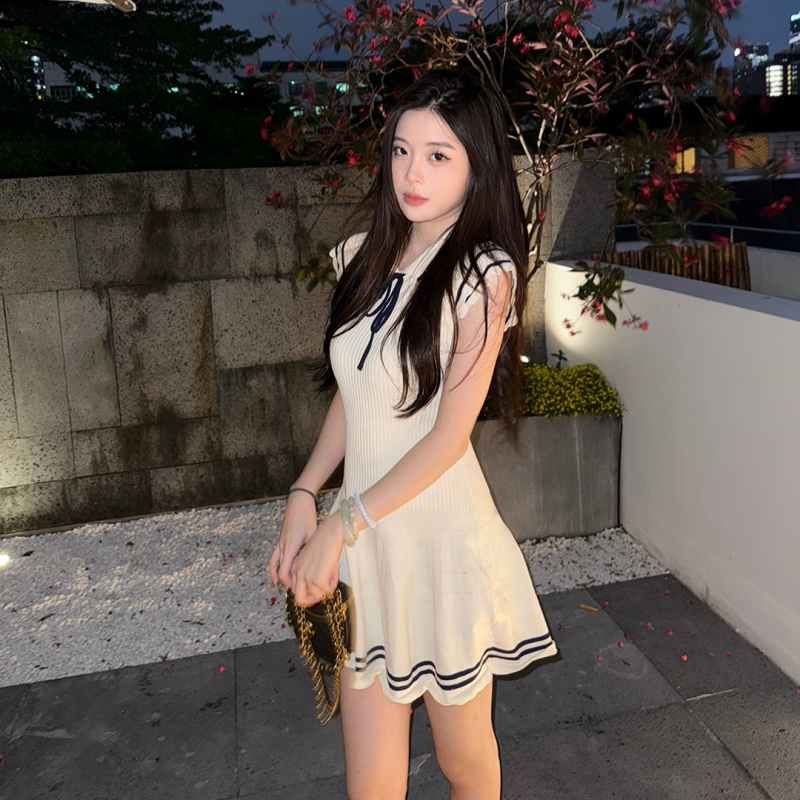 甜美學院風小飛袖針織系帶連衣裙2025夏季新款收腰顯瘦A字短裙女