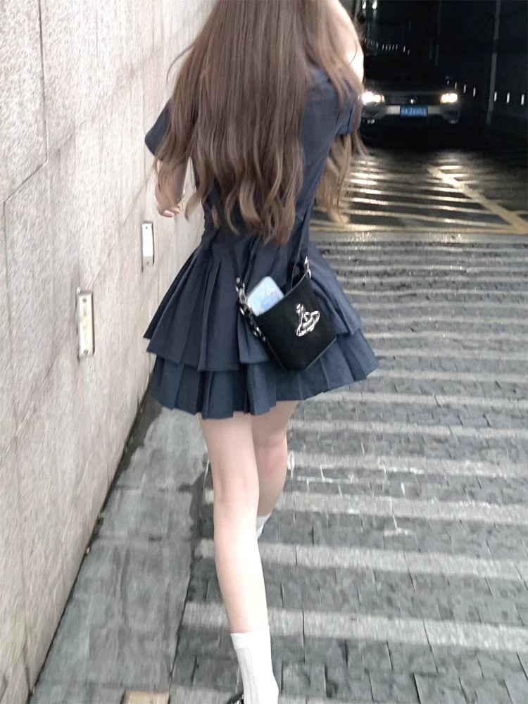 顯白藏青收腰襯衫連衣裙顯瘦夏短袖百搭設計感2025新款女連衣裙