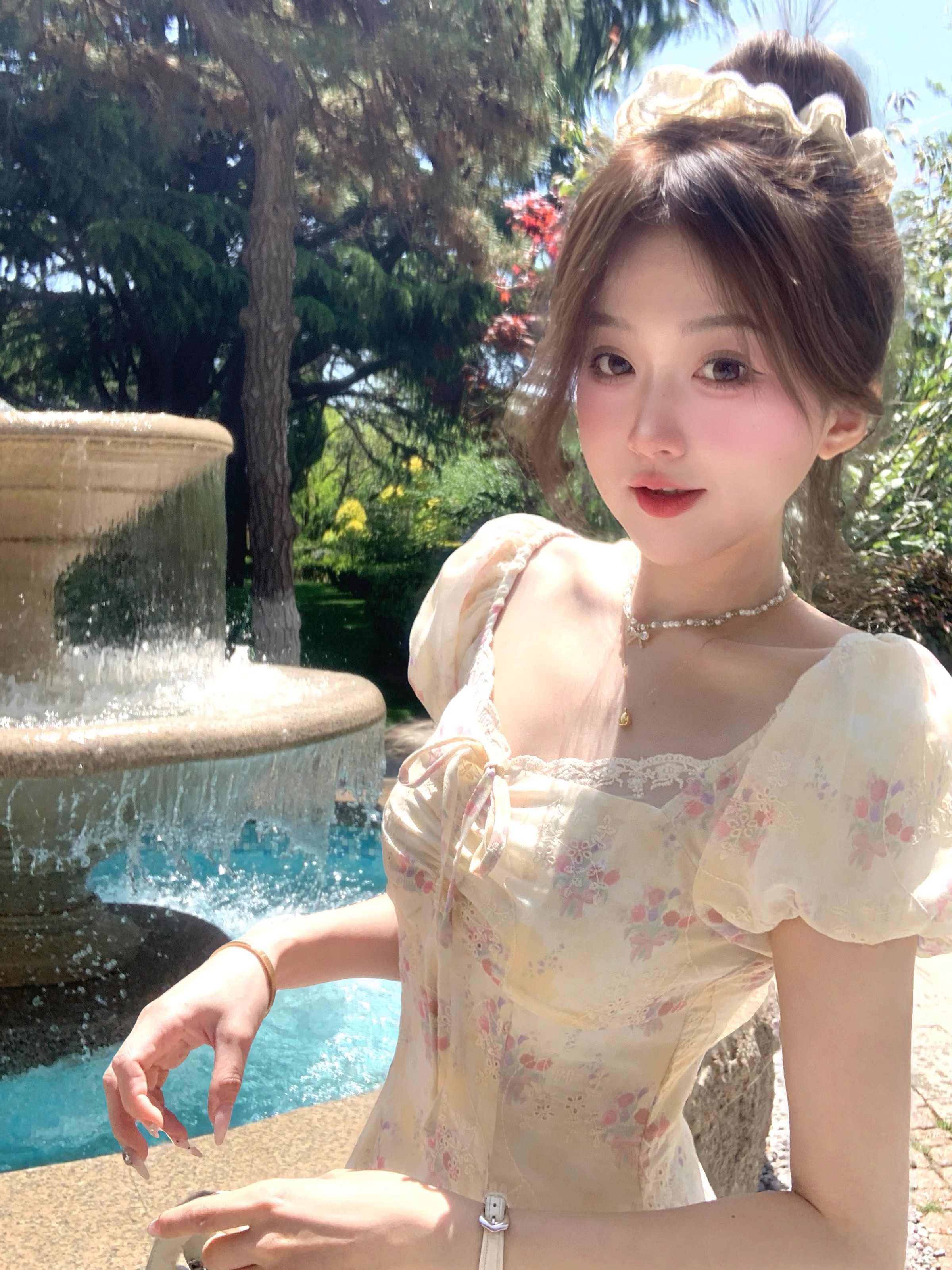 泡泡袖一字肩法式黃色碎花短袖連衣裙小個子夏日絕美小裙子