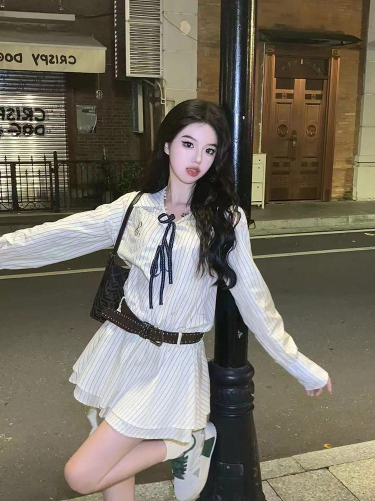 學院風長袖條紋襯衫連衣裙女春秋季2025新款茶系穿搭假兩件套短裙