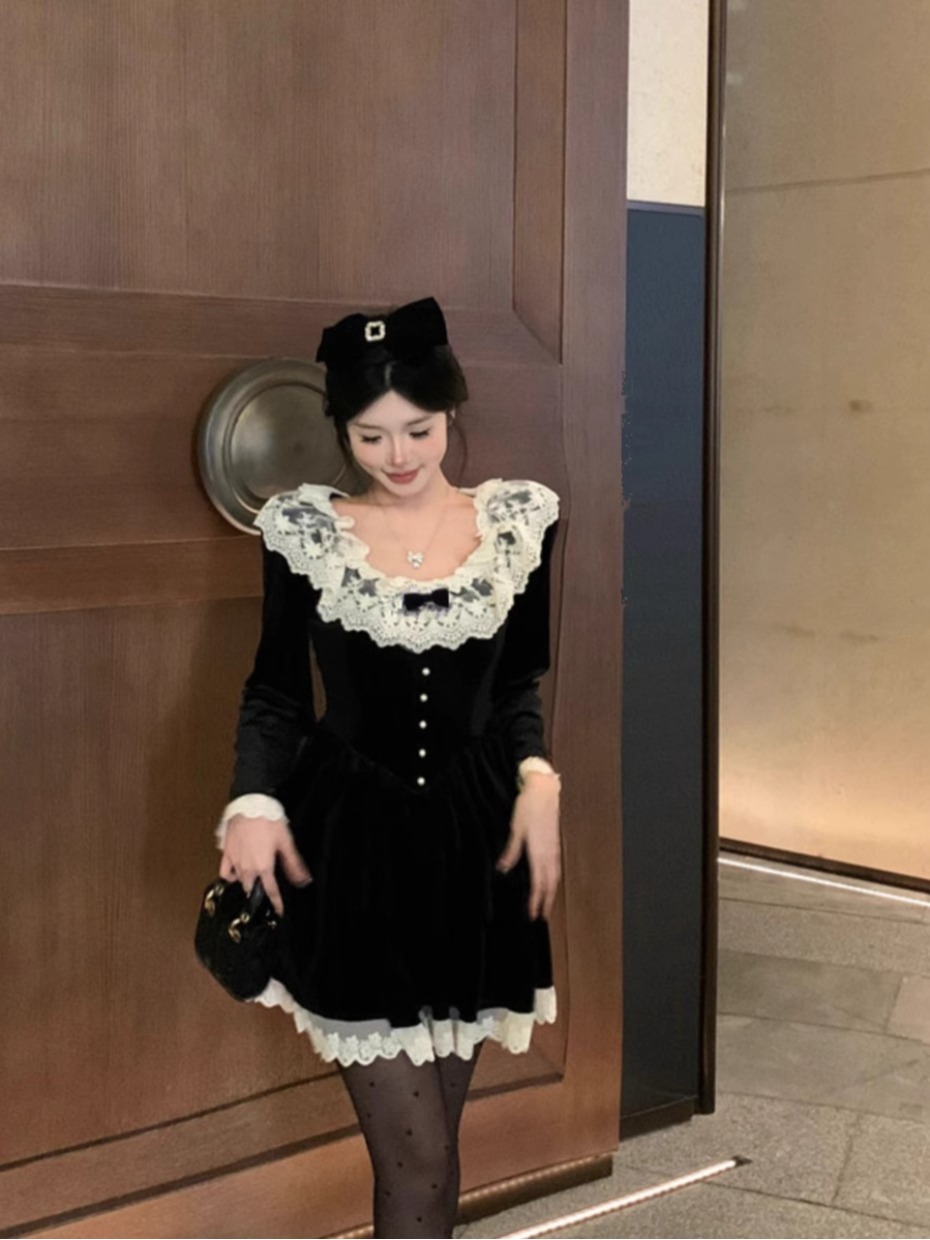 氣質法式高級感穿搭小個子秋冬連衣裙2024新款黑色金絲絨裙子女裝